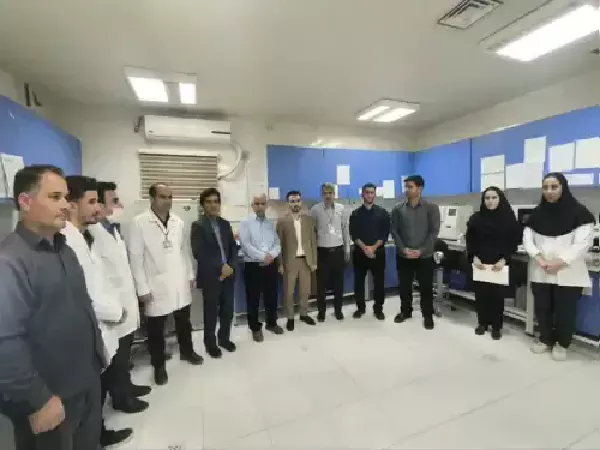 بزرگداشت روز آزماشگاه